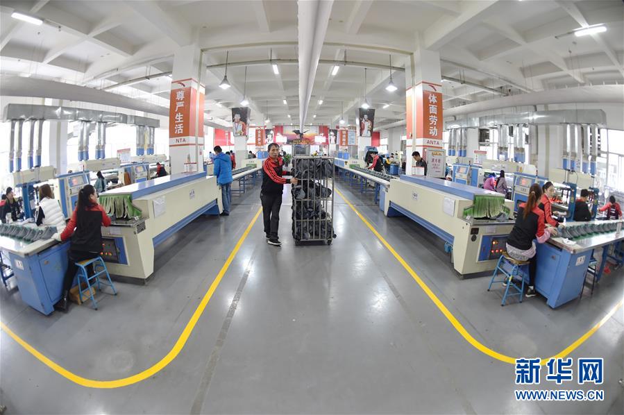 （新華全媒頭條·壯闊東方潮　奮進(jìn)新時(shí)代——慶祝改革開放40年·圖文互動）（4）敢為天下先 愛拼才會贏——“晉江經(jīng)驗(yàn)”啟示錄 